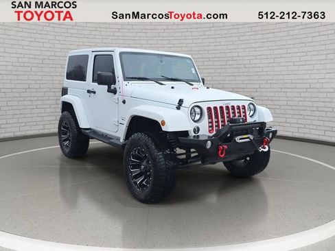 Used 2016 Jeep Wrangler Sahara w/ Connectivity Group image 3