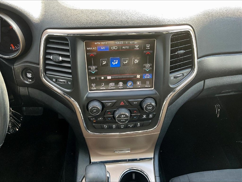 Used 2016 Jeep Grand Cherokee Laredo w/ Quick Order Package 23E AWD/4WD image 11