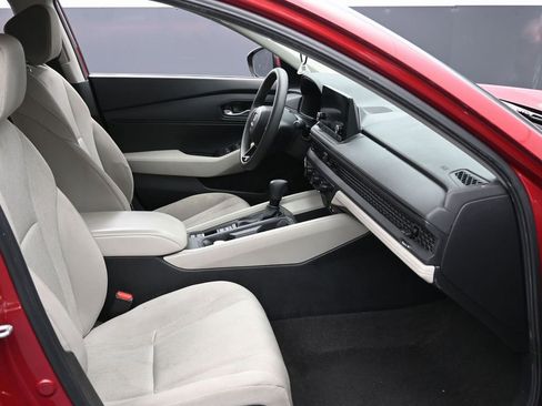 Used 2024 Honda Accord LX image 30