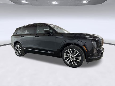 New 2026 Cadillac Vistiq Luxury AWD/4WD image 7
