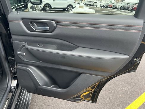 Certified 2025 Nissan Armada PRO-4X w/ Pro-4X Premium Package image 19