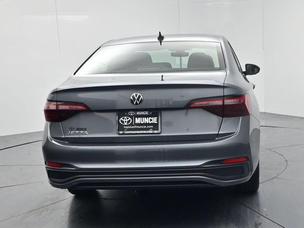Used 2024 Volkswagen Jetta S FWD image 7
