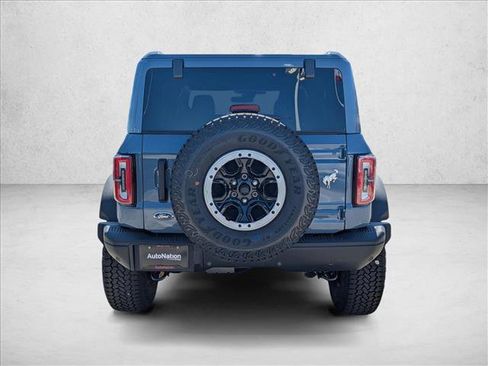 New 2025 Ford Bronco Badlands image 8