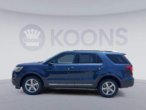 Used 2016 Ford Explorer XLT AWD/4WD image 7