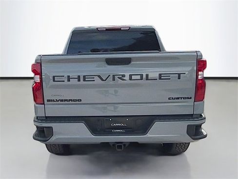 Used 2024 Chevrolet Silverado 1500 Custom image 5