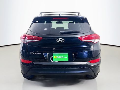 Used 2016 Hyundai Tucson SE w/ Option Group 02 FWD image 8