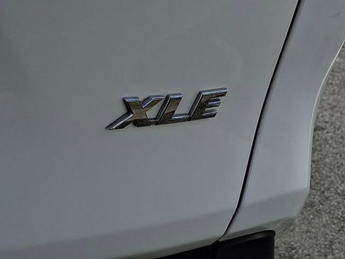 Certified 2024 Toyota RAV4 XLE image 31