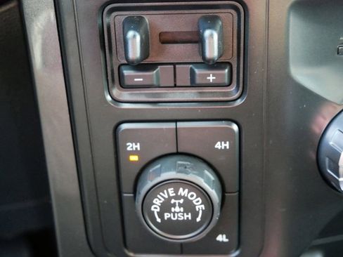 Certified 2022 Ford F150 XLT w/ Equipment Group 302A High image 24