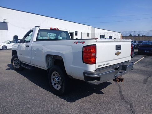 Used 2015 Chevrolet Silverado 2500 W/T AWD/4WD image 3