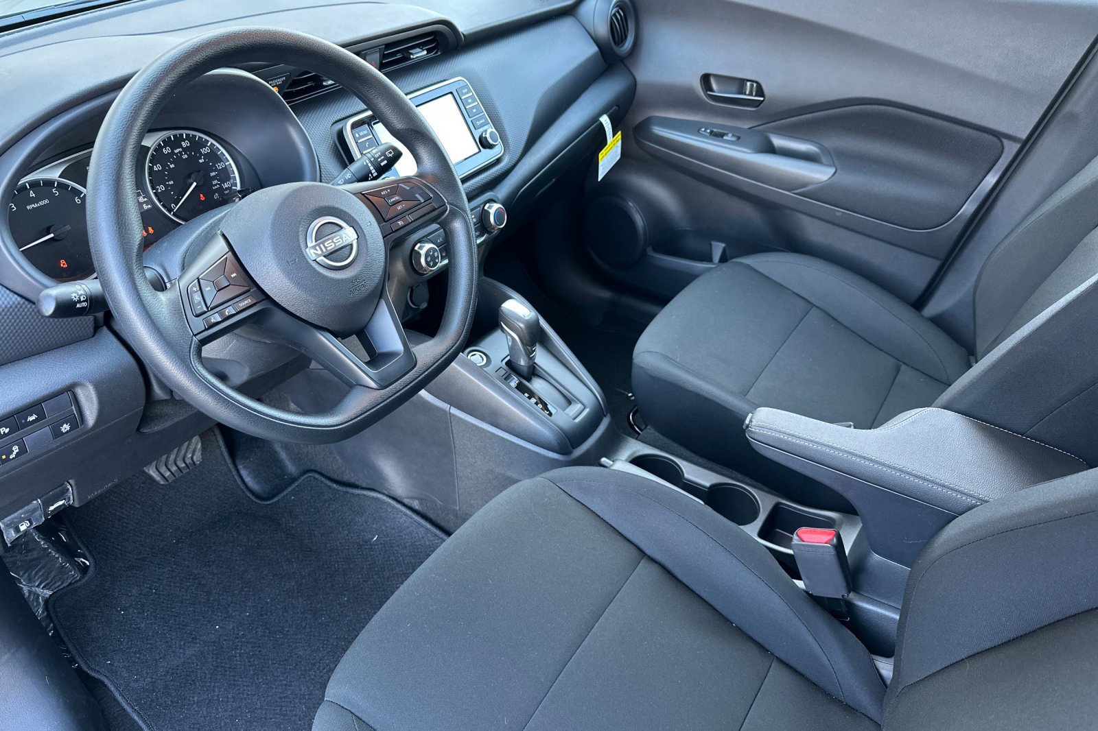 Certified 2025 Nissan Kicks Play S FWD image 12