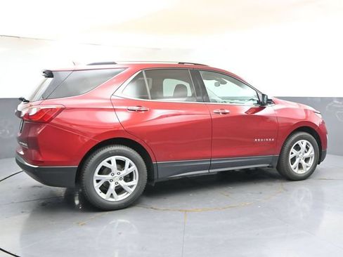 Used 2020 Chevrolet Equinox Premier AWD/4WD image 6