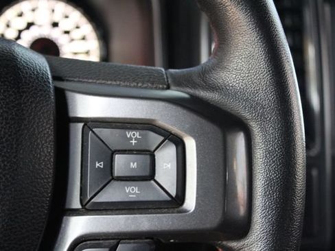 Used 2018 Ford F150 XLT w/ Equipment Group 302A Luxury AWD/4WD image 18