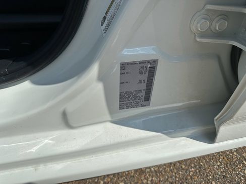 Used 2025 Nissan Altima 2.5 SV image 7