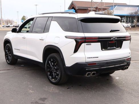 Certified 2024 Chevrolet Traverse LT w/ Enhanced Driving Package image 12