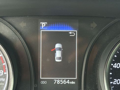Used 2023 Toyota Camry SE FWD image 15