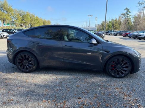 Used 2021 Tesla Model Y Performance image 8