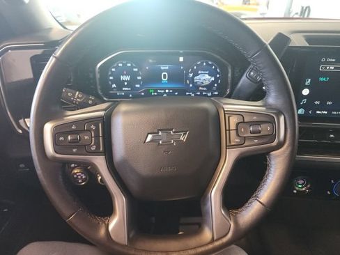 Used 2022 Chevrolet Silverado 1500 RST AWD/4WD image 19