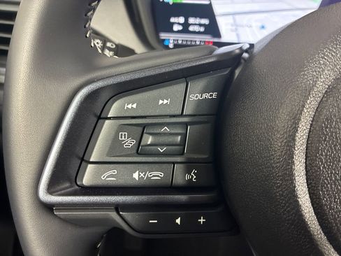 Certified 2025 Subaru Forester Limited image 18