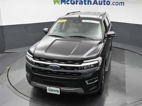 Used 2022 Ford Expedition Limited AWD/4WD image 24