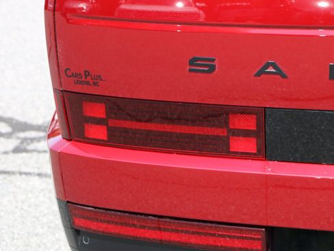 Used 2025 Hyundai Santa Fe Calligraphy FWD image 6