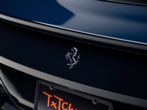 Used 2023 Ferrari Roma RWD image 31