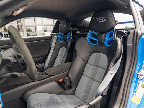 Used 2024 Porsche 718 Cayman GT4 RS w/ Weissach Package RWD image 19