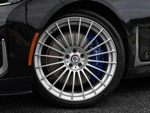 Used 2020 BMW ALPINA B7 xDrive AWD/4WD image 7
