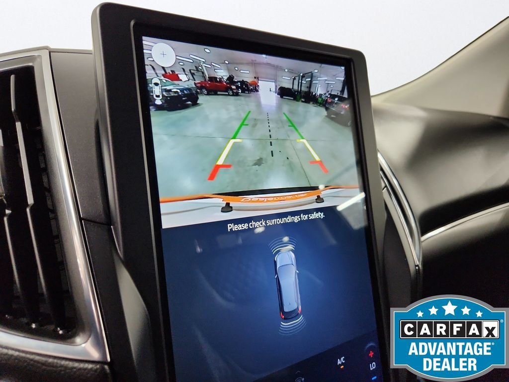 Used 2024 Ford Edge Titanium w/ Equipment Group 301A AWD/4WD image 13