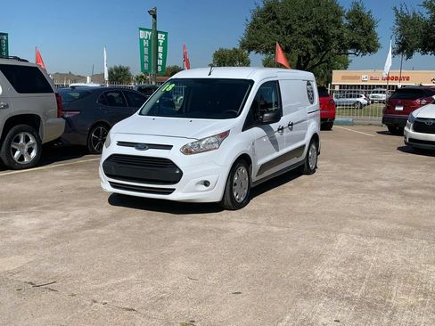 Used 2018 Ford Transit Connect XLT FWD image 4