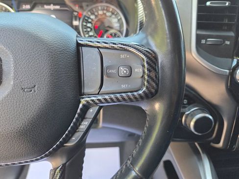 Used 2021 RAM 1500 Big Horn RWD image 33