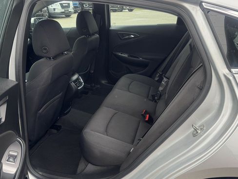 Used 2021 Chevrolet Malibu LT FWD image 22