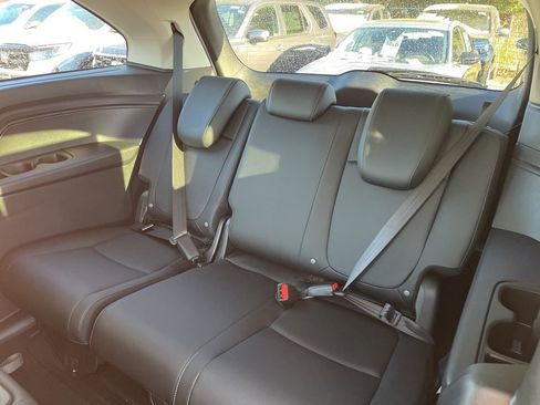 New 2026 Honda Odyssey EX-L image 7