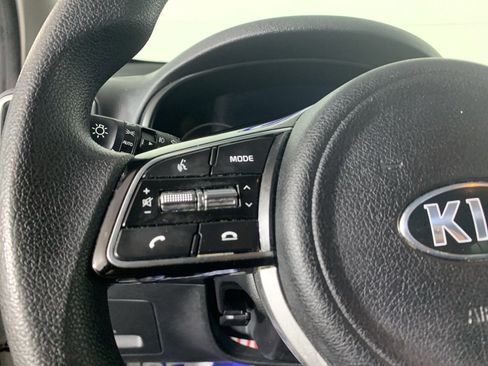 Used 2021 Kia Sportage LX image 19