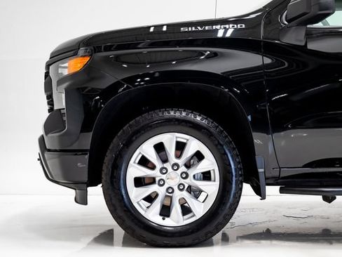 Used 2025 Chevrolet Silverado 1500 Custom w/ LPO, Dark Essentials Package AWD/4WD image 27