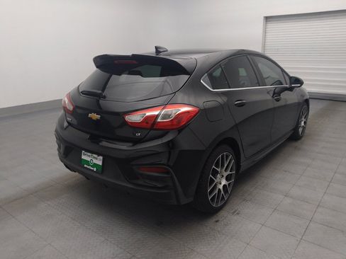 Used 2018 Chevrolet Cruze LT w/ RS Package FWD image 9