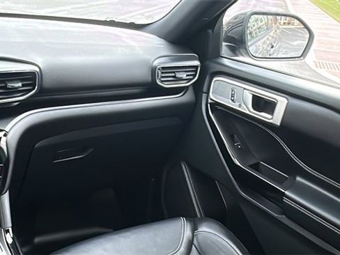 Used 2022 Ford Explorer ST w/ Equipment Group 401A image 24