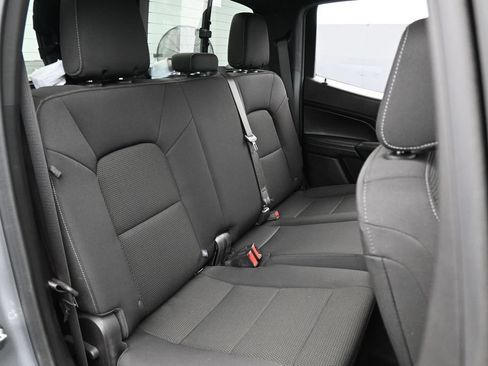 Used 2025 Chevrolet Colorado LT RWD image 46