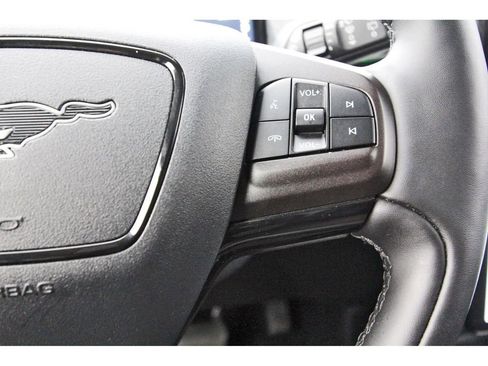 Used 2021 Ford Mustang Mach-E Premium image 19