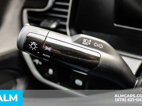 Used 2025 Kia Sportage LX FWD image 27