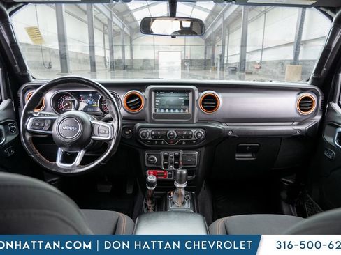 Used 2021 Jeep Gladiator Mojave w/ Cold Weather Group AWD/4WD image 3