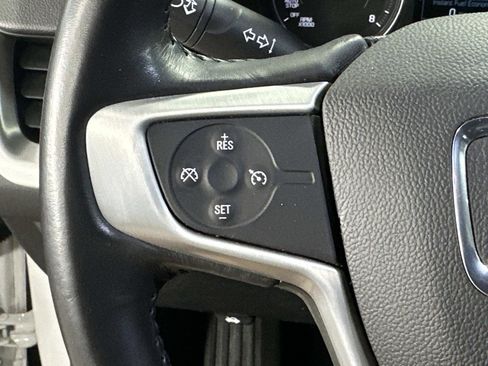 Used 2018 GMC Terrain SLE w/ Driver Convenience Package image 25