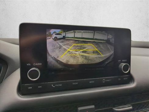 Used 2024 Honda HR-V LX image 10