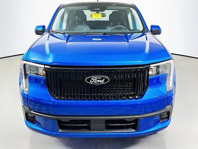 New 2025 Ford Maverick Lobo