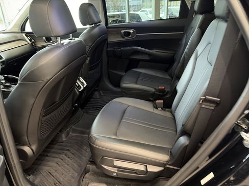 Used 2022 Kia Sorento X-Line EX image 24