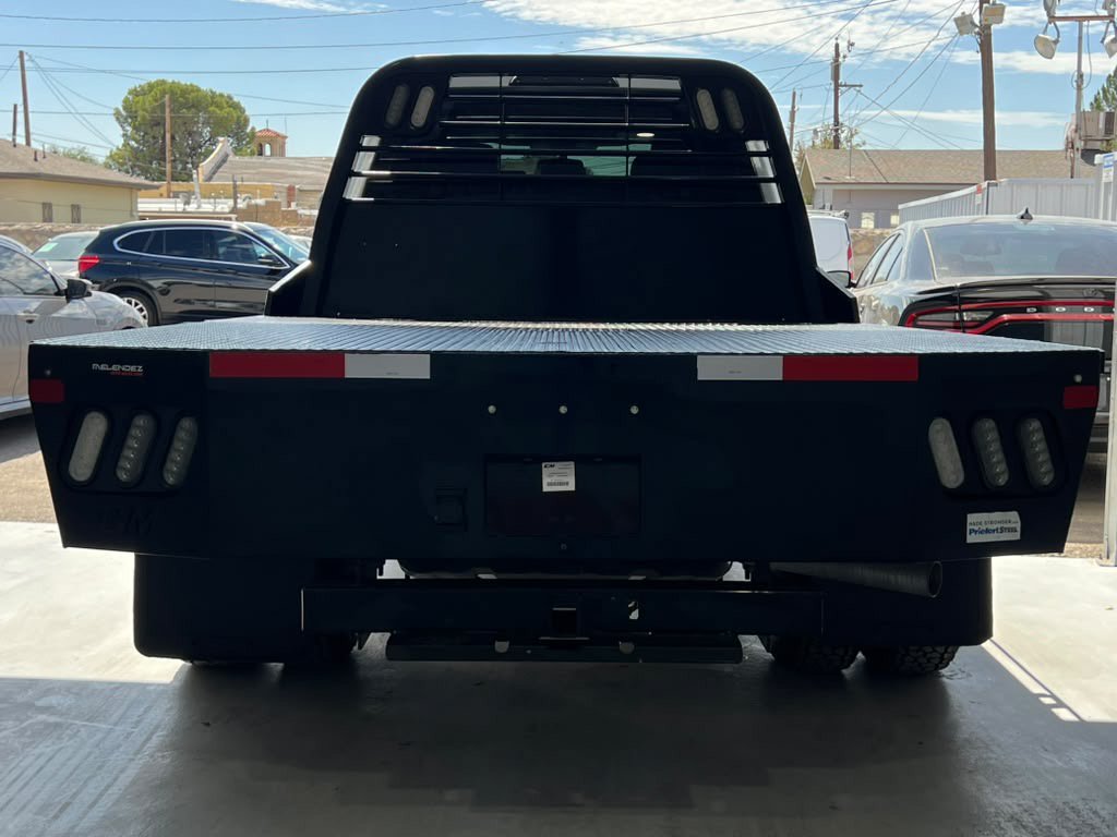 Used 2022 Ford F350 XL w/ Power Equipment Group AWD/4WD image 4