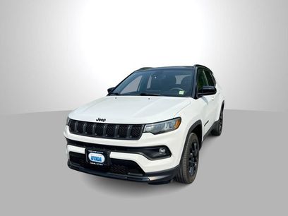 Used 2023 Jeep Compass Latitude w/ Sun and Sound Group