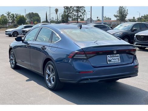 Used 2024 Honda Accord EX image 3