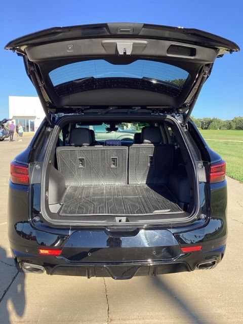 Used 2024 Chevrolet Blazer RS w/ Driver Confidence II Package AWD/4WD image 5