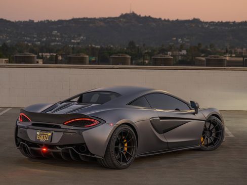 Used 2019 McLaren 570S Coupe image 7