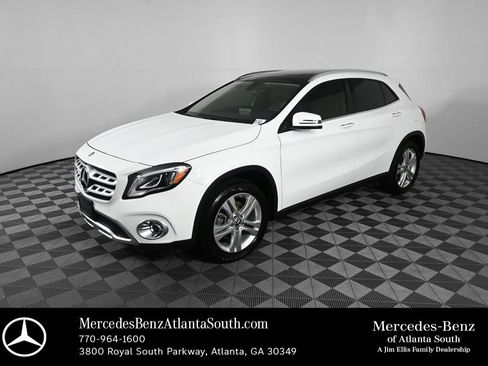 Certified 2020 Mercedes-Benz GLA 250 4MATIC image 1